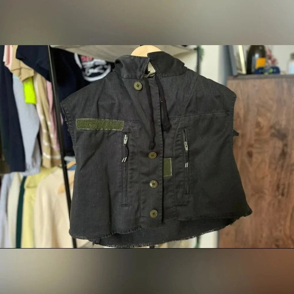 R&R SURPLUS VINTAGE HOODED VEST - Picture 2 of 6